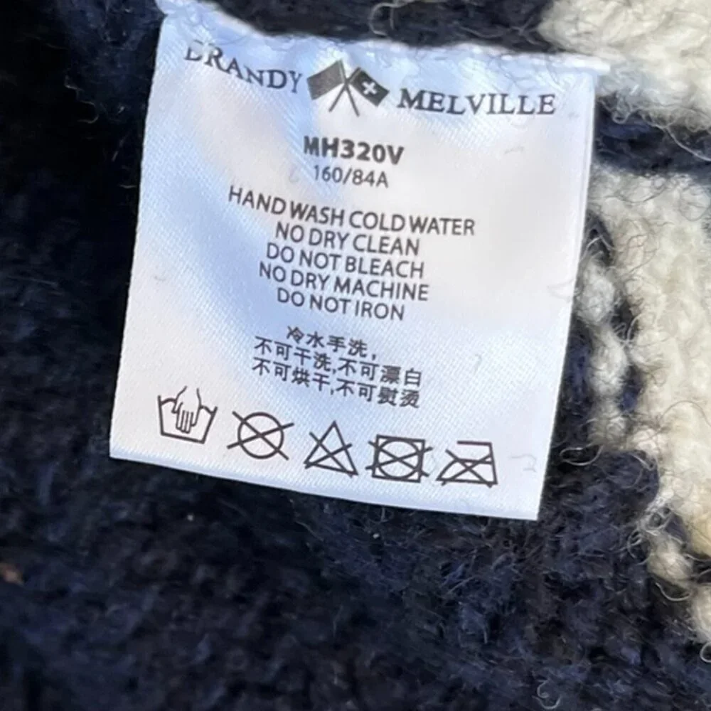 Brandy Melville Oversized V-Neck Knit Preppy-Academia-Varsity Wool Sweater